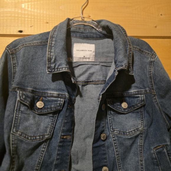 Sold - Picture 2 of 7